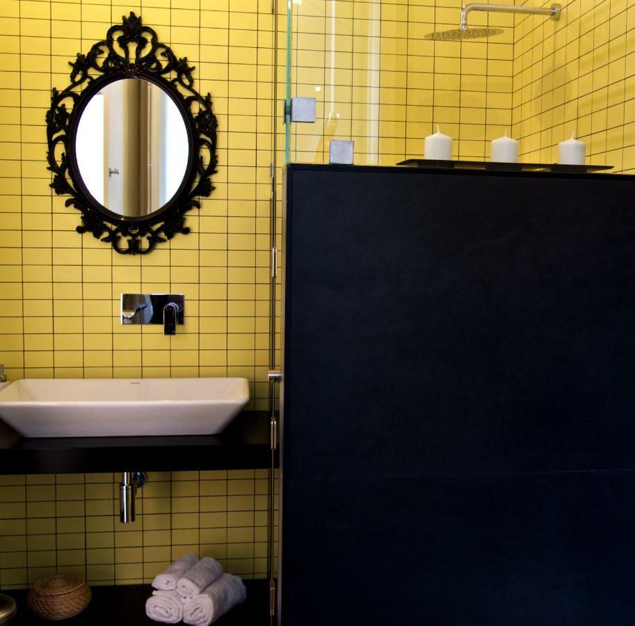B&B Umberto 134 Catania Bagian luar foto