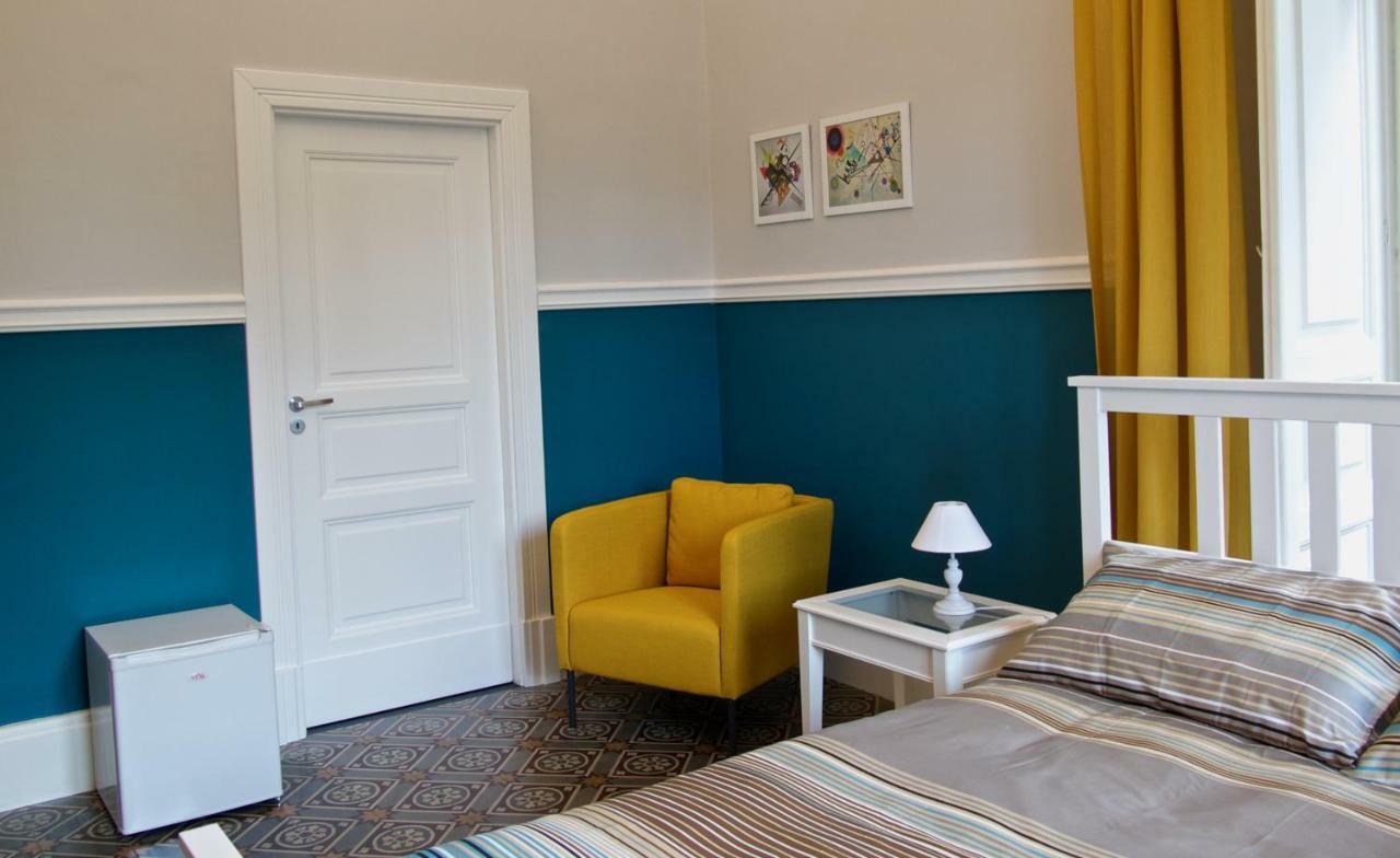 B&B Umberto 134 Catania Bagian luar foto