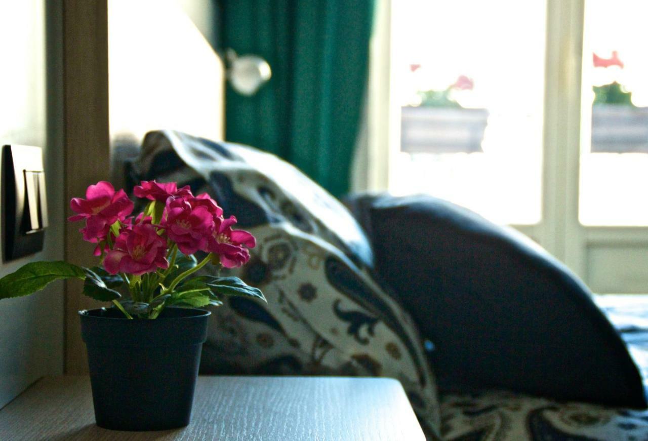 B&B Umberto 134 Catania Bagian luar foto